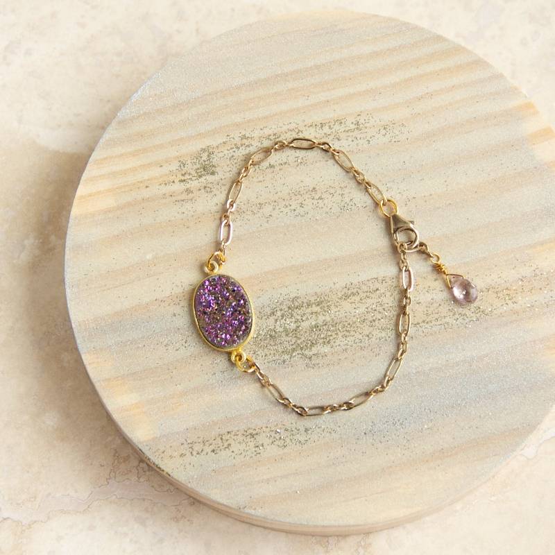 Lavendel Druzy Armband, Gold Kettenarmband, Einfache Edelstein Regenbogen Lavendel Druzy Armband, Gold Kettenarmband, Einfache Edelstein Regenbogen von RubySkyDesign
