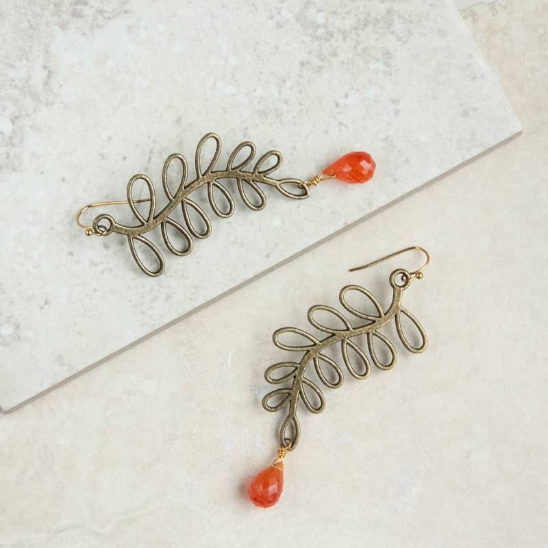Messing & Karneol Ohrringe, Zweig Orange Edelstein Halbedelstein, Lange Ohrringe Messing & Karneol Ohrringe, Zweig Orange Edelstein Halbedelstein, Lange Ohrringe von RubySkyDesign