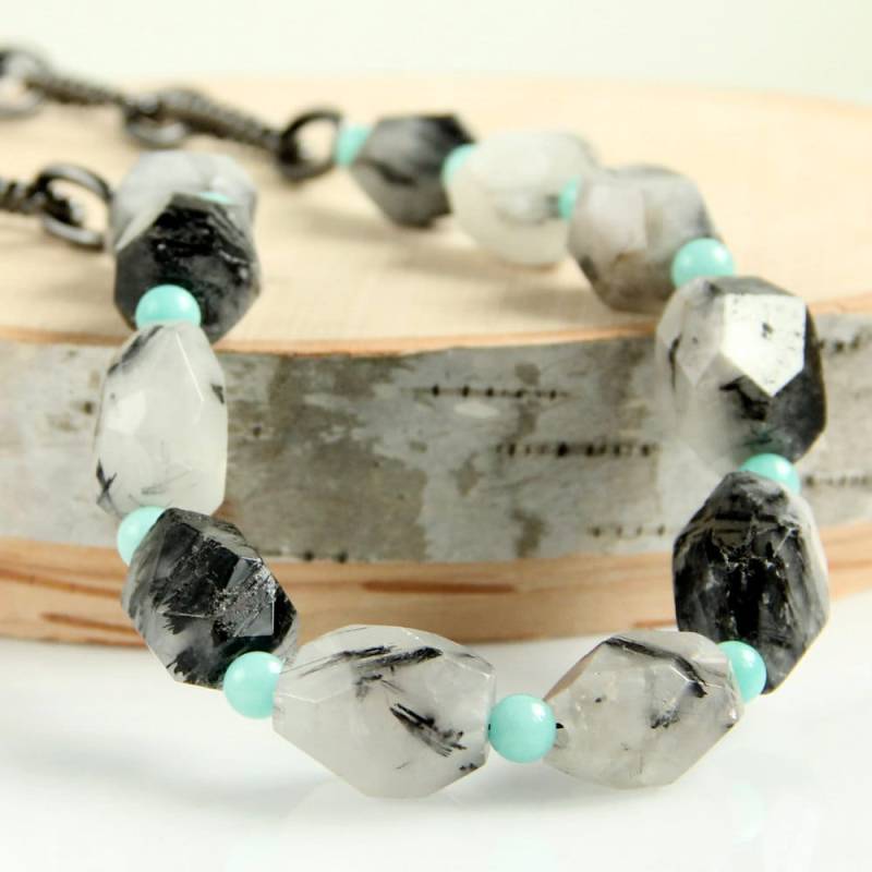 Turmalin Quarz Halskette, Schwarz & Weiß Statement Gunmetall Halskette von RubySkyDesign