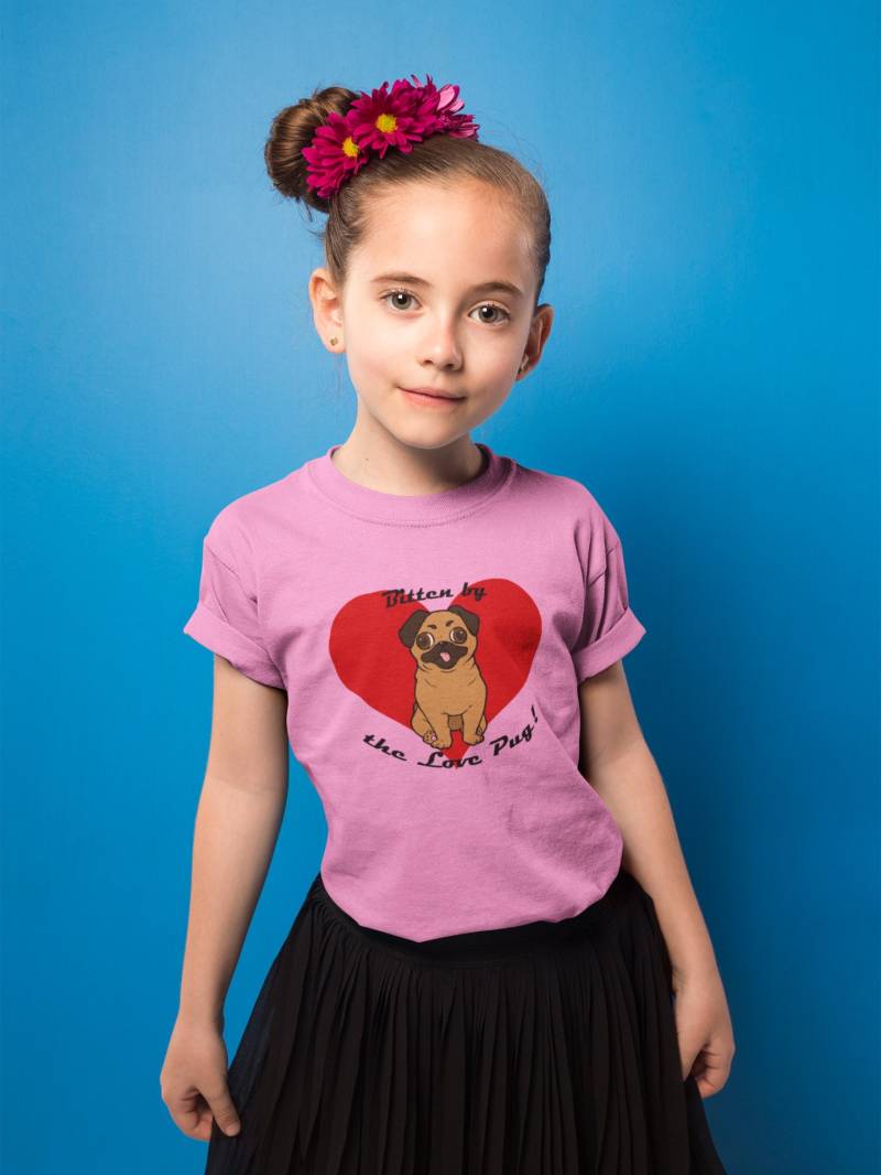 Mops T Shirt, Süßes Kinder Hunde T-Shirt, Geschenke Für Tierliebhaber, Love Bug Th161 von RudeMonster