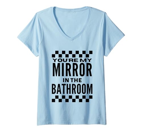Damen Ska 2 Tone Beat Spiegel im Badezimmer T-Shirt mit V-Ausschnitt Damen Ska 2 Tone Beat Spiegel im Badezimmer T-Shirt mit V-Ausschnitt von Ruder Than Merch - Beat Bathroom