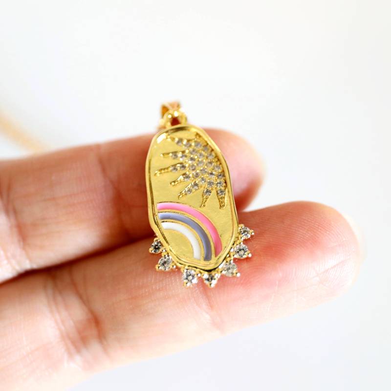 Regenbogen Sonne Halskette Cubic Zirkonia Celestial Anhänger von Rudiana