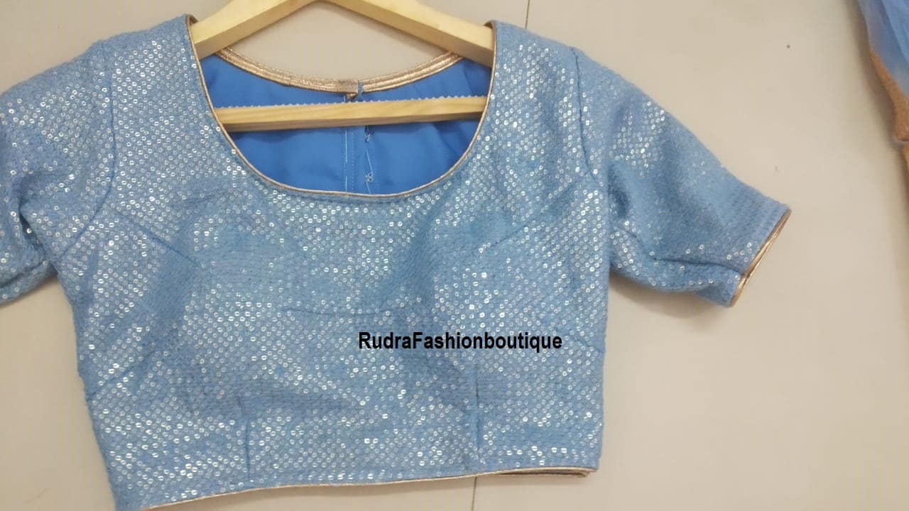 Readymade Saree Bluse Für Frauen Party Tragen Blusen Ausgefallene Pastell Blau Choli Lehenga Bollywood Sari Crop Top 1 von RudrafashionBoutique