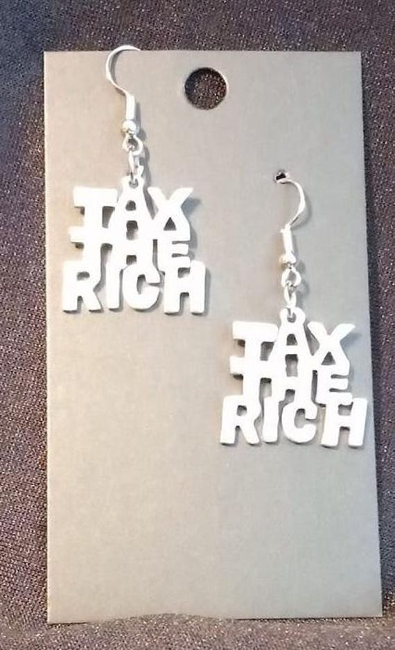 Tax The Rich Recycelte Aluminiumohrringe/Tropfen von RudyTuesdayDesigns