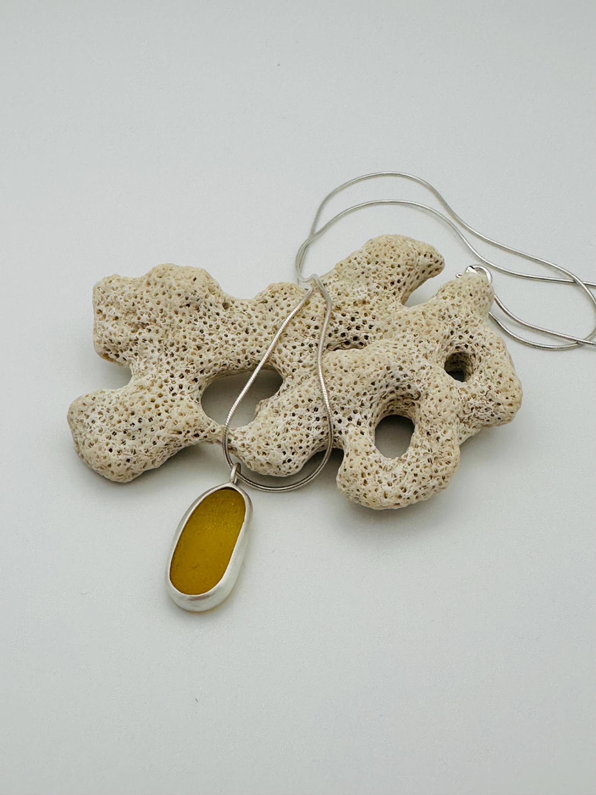 Seeglas Kette Gelb Seeglas Kette Gelb von RuegenDesign