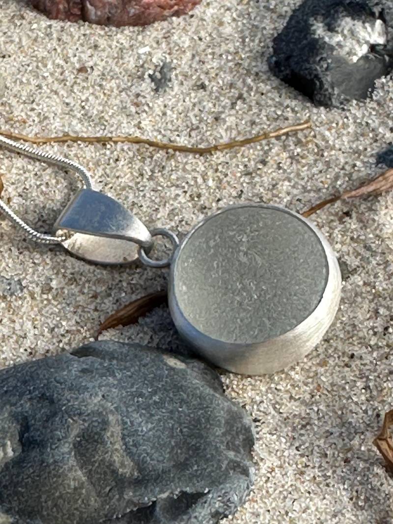 Seeglas Kugel Kette Weiß von RuegenDesign