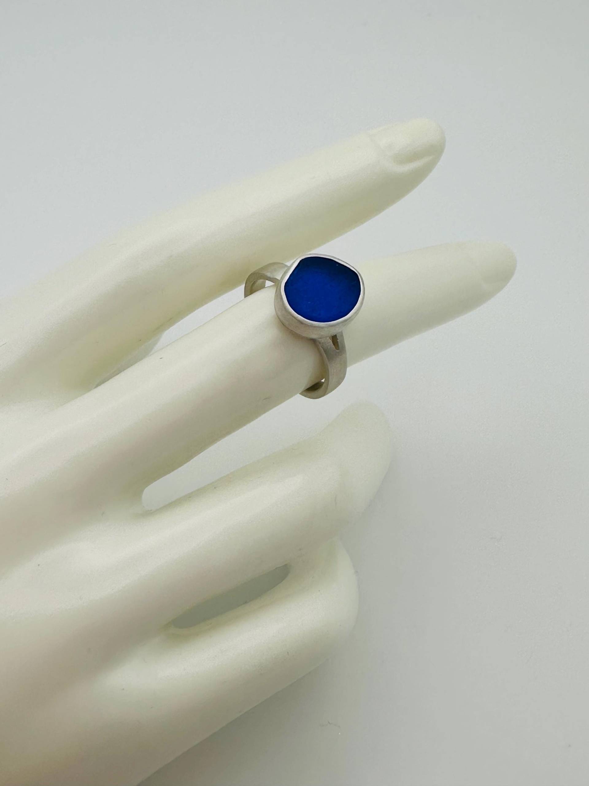 Seeglas Ring Kobaltblau von RuegenDesign