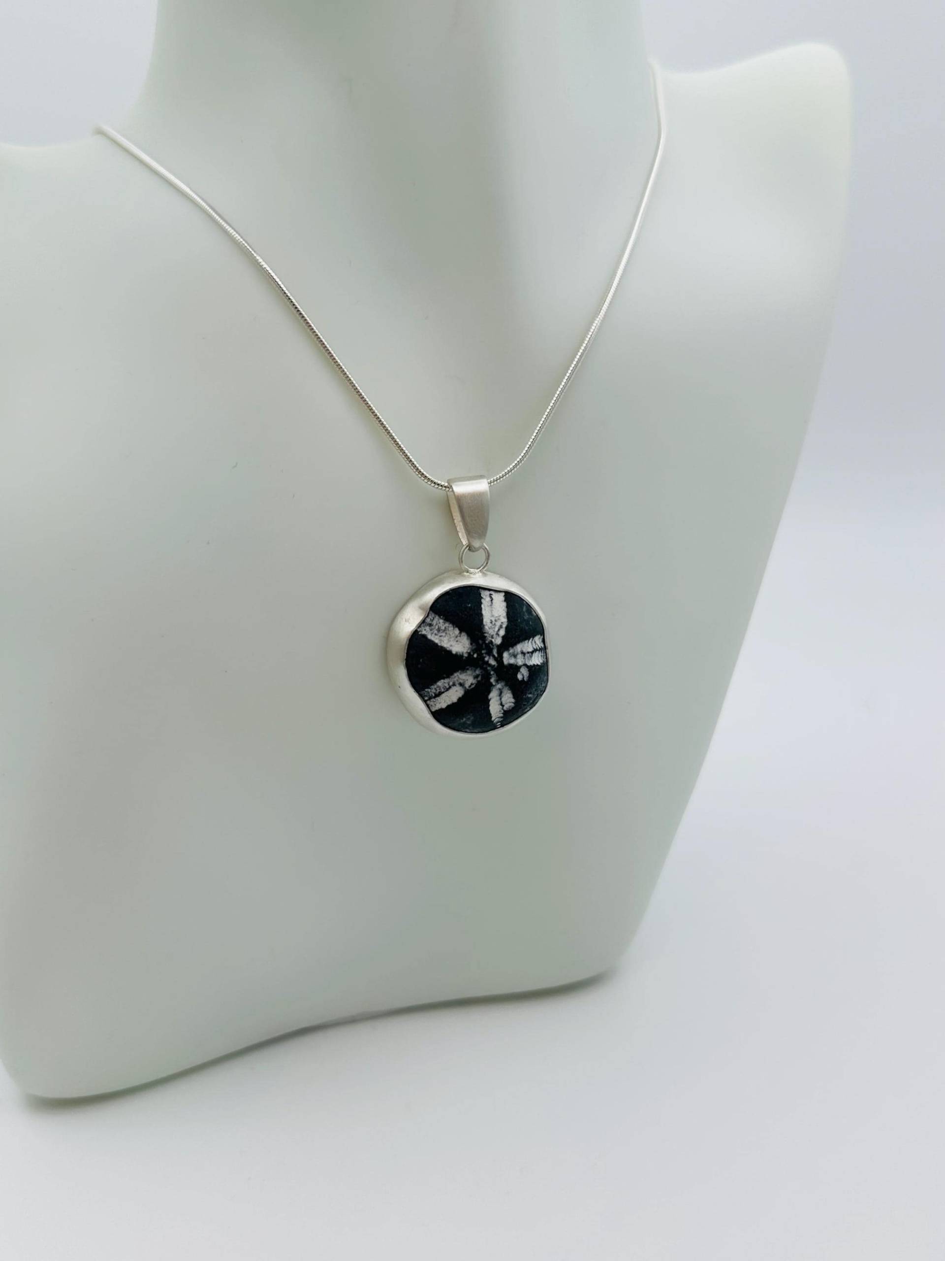 Seeigel Kette 7 von RuegenDesign