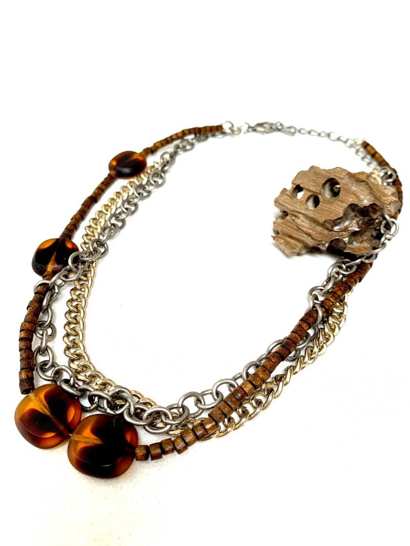 Gold Und Silber Kette Glas Holz Perlen, Dreifache Strang Halskette, Mit Holzstück Gold Und Silber Kette Glas Holz Perlen, Dreifache Strang Halskette, Mit Holzstück von RueterraDesigns