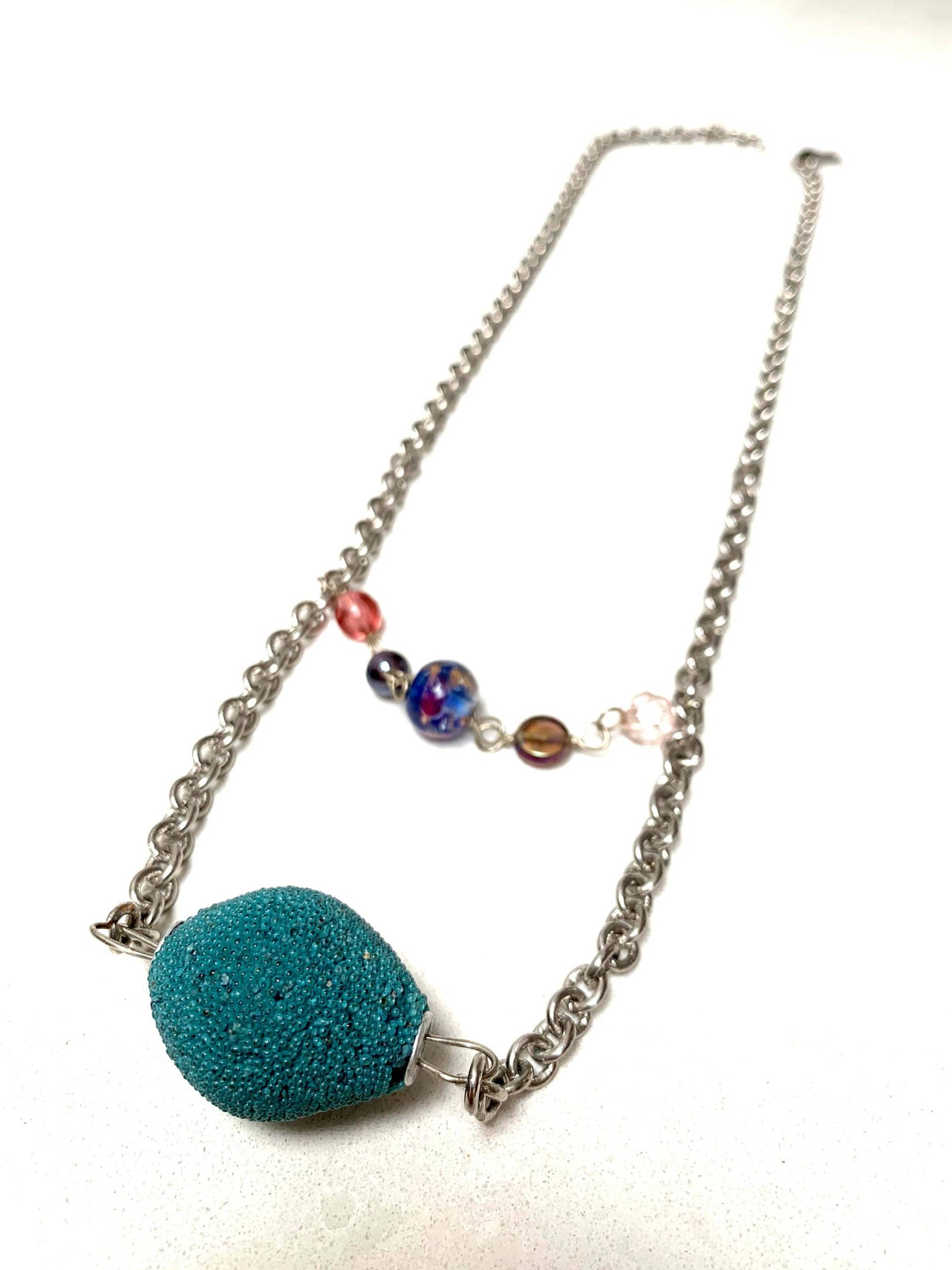 Silber Kette Halskette Mit Blauen Und Rosa Pastell Farbige Nader Silber Kette Halskette Mit Blauen Und Rosa Pastell Farbige Nader von RueterraDesigns