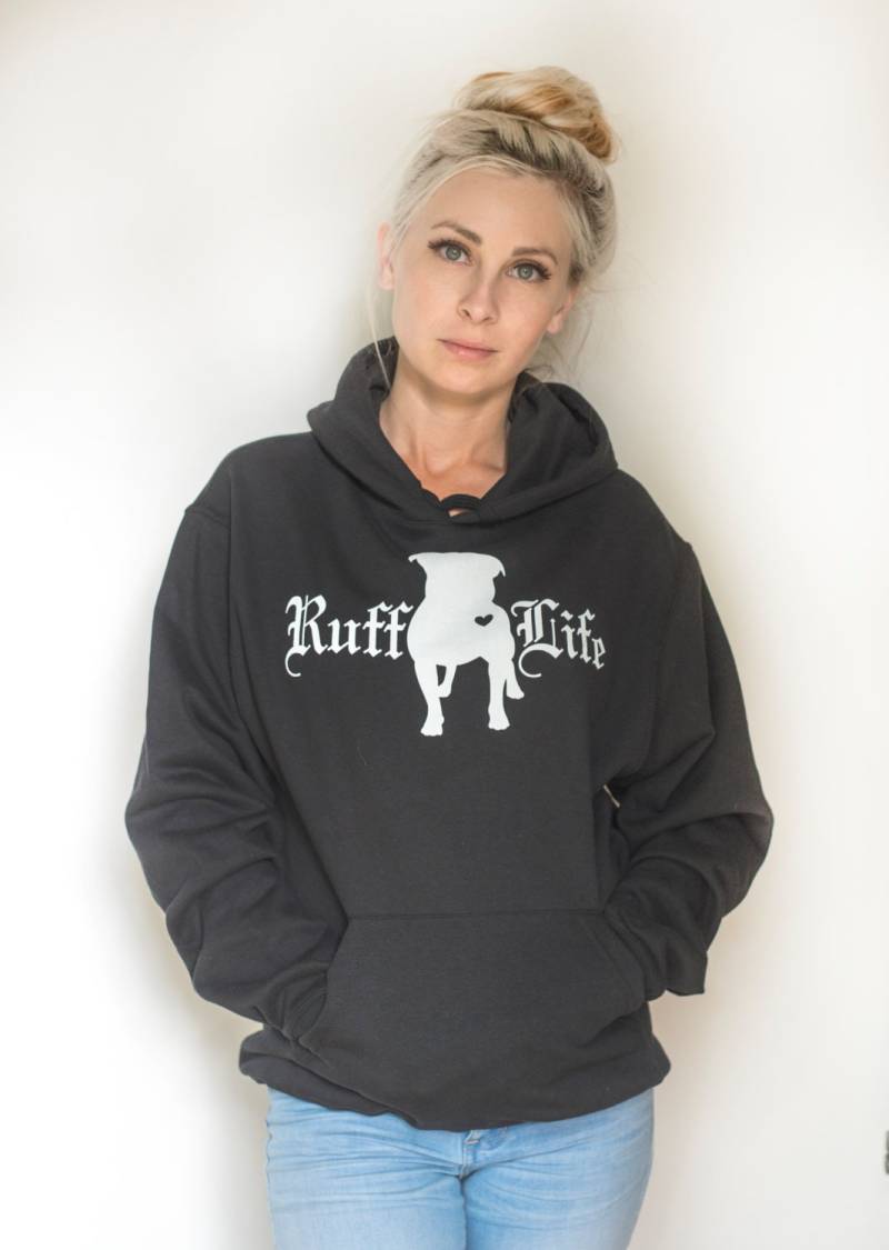 Schwarzer Pitbull Pullover von RuffLifeRescueWear