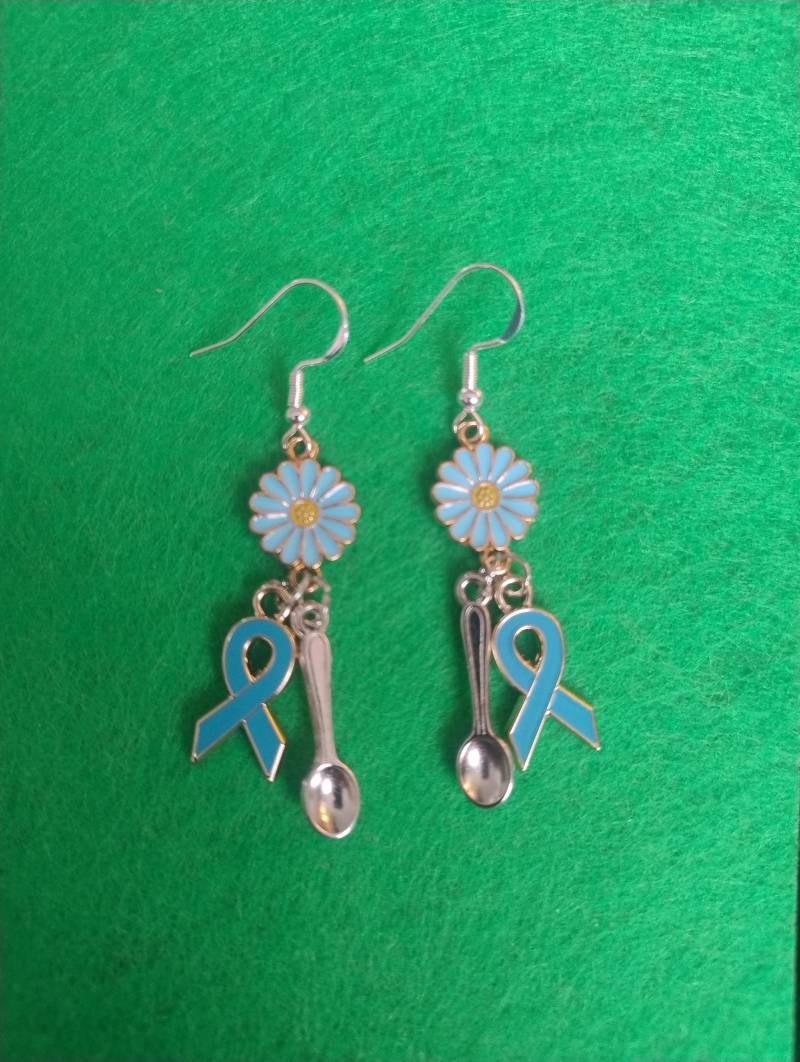Spoonie Ohrringe - Hängeohrringe Mit Löffel Charm, Blume Und Schleife Chronic Illness Awareness Jewellery Mecfs von RuheAtemKlang