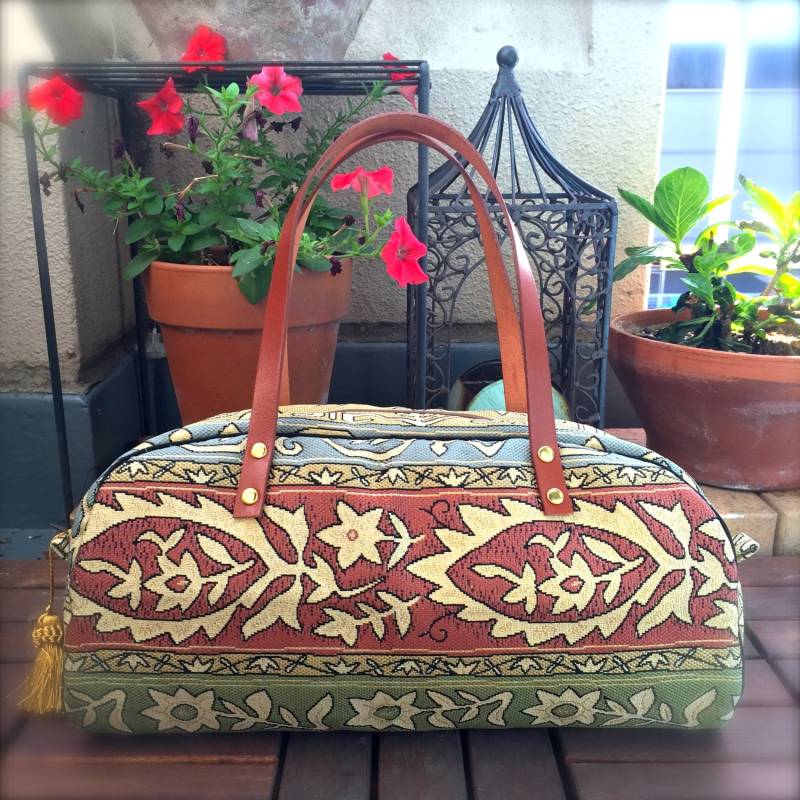 Obi/Kimono Tasche Beuteltasche Gd921 Einzigartiges Muster Duffle Bag Mit Ledergriffen Obi/Kimono Tasche Beuteltasche Gd921 Einzigartiges Muster Duffle Bag Mit Ledergriffen von RummyHandmade