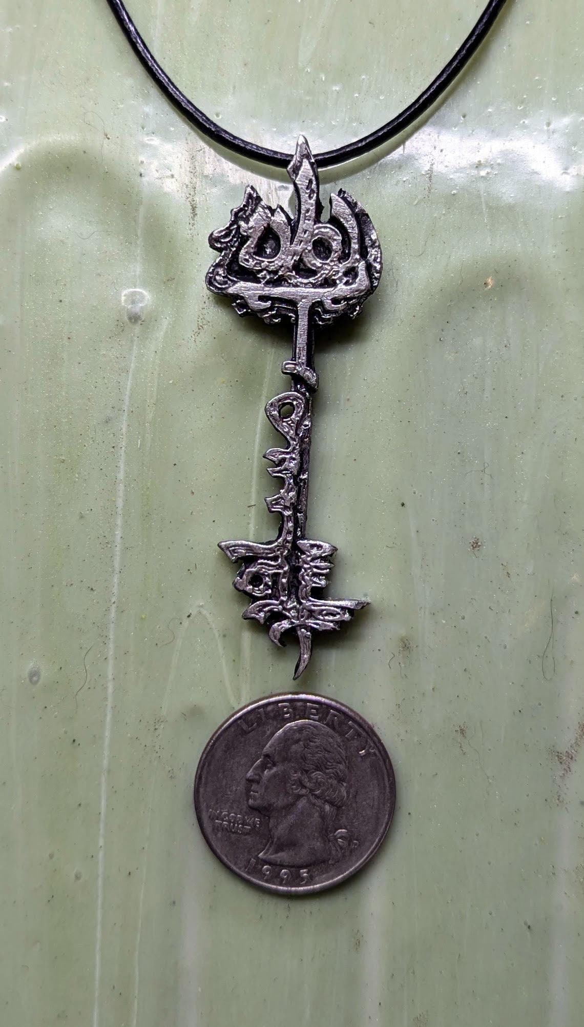 Der Silberne Schlüssel-Anhänger Der Silberne Schlüssel-Anhänger von RumtucketTradingCo