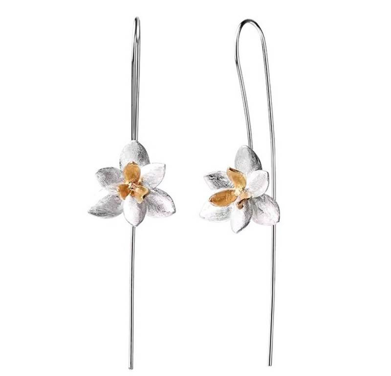 Runde Perlé Paar Ohrhänger handgefertigte Hängeohrringe kleine Orchidee, handgefertigte Ohrhänger, 925er Silber, 18K Gold von Runde Perlé