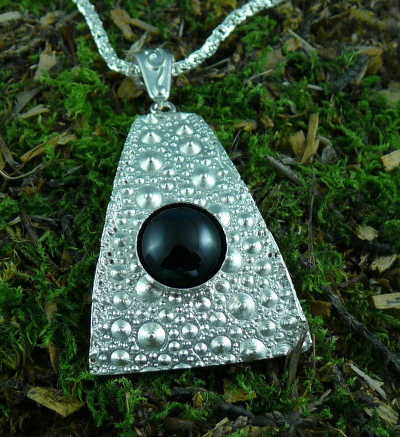 Seeigel Und Onyx Sterling Silber Anhänger von RushStudio