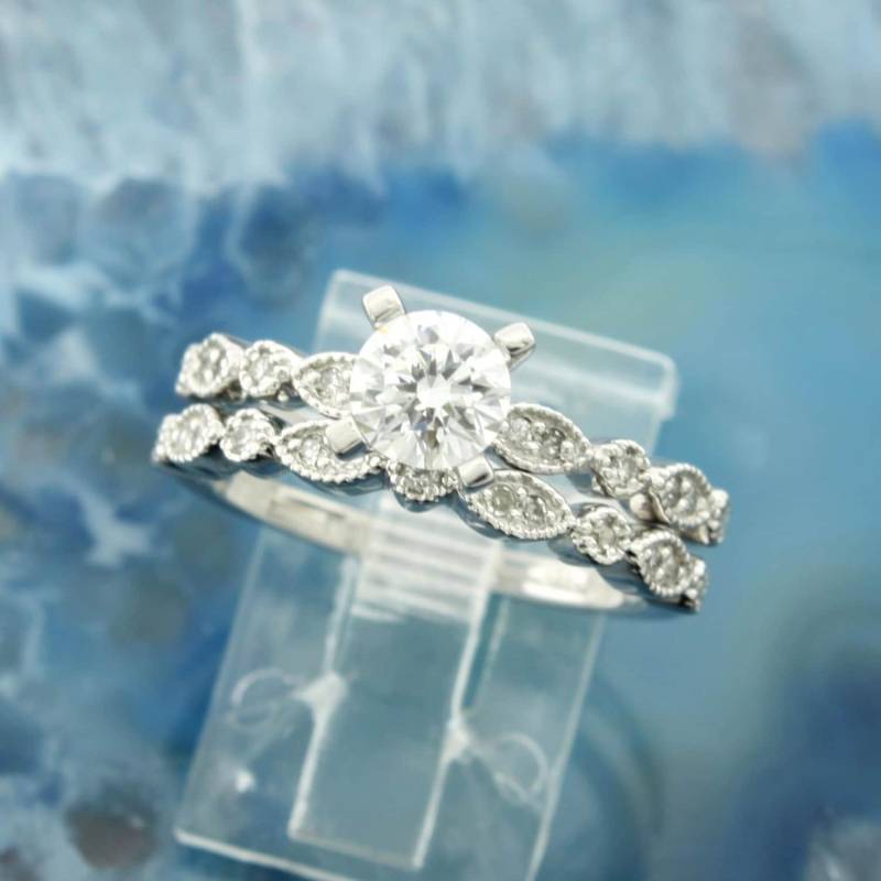 14 Karat Weißgold Vintage Stil Diamant Semi Mount Braut Set Verlobungsring Ehering Wedding von RussellsJewelers