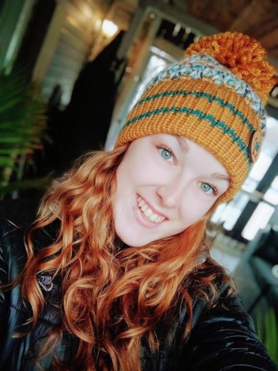 Antikgelber Tuque | Senf - Beanie Handgestrickt Für Erwachsene Grobstrick Wintermütze Made in Quebec von RusticAnick
