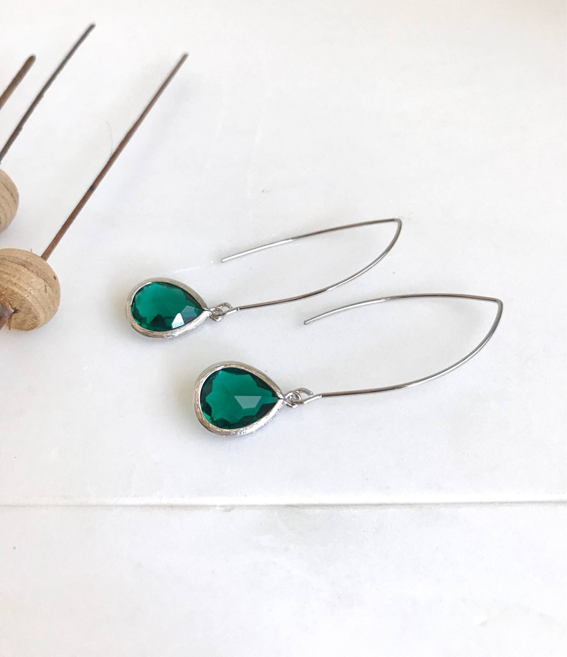 Grüne Teardrop Ohrringe Versilbert von RusticGem