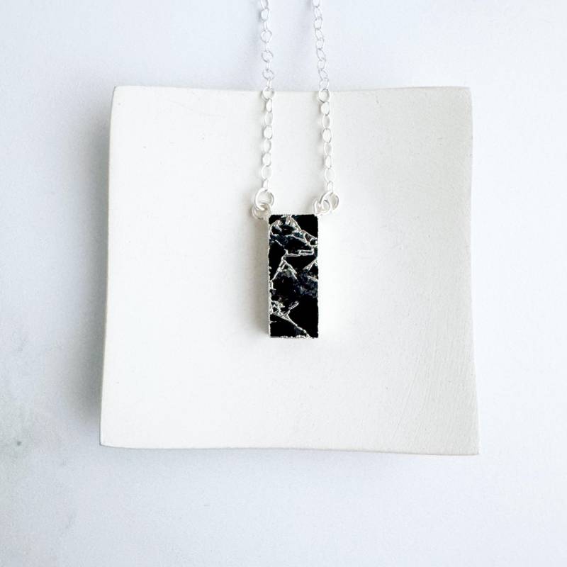 Schwarze Mojave-sterlingsilber-Halskette - Rechteckige Halskette von RusticGem