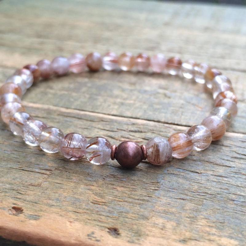 Rutilquarz Perlen Stretch Armband, Stapeln Quarz Schmuck, Erdige Stein Armband von RusticaJewelry
