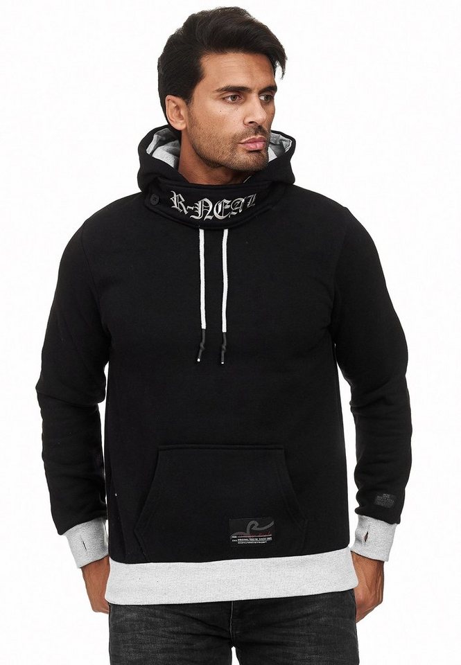 Rusty Neal Kapuzensweatshirt mit modernem Schnitt von Rusty Neal