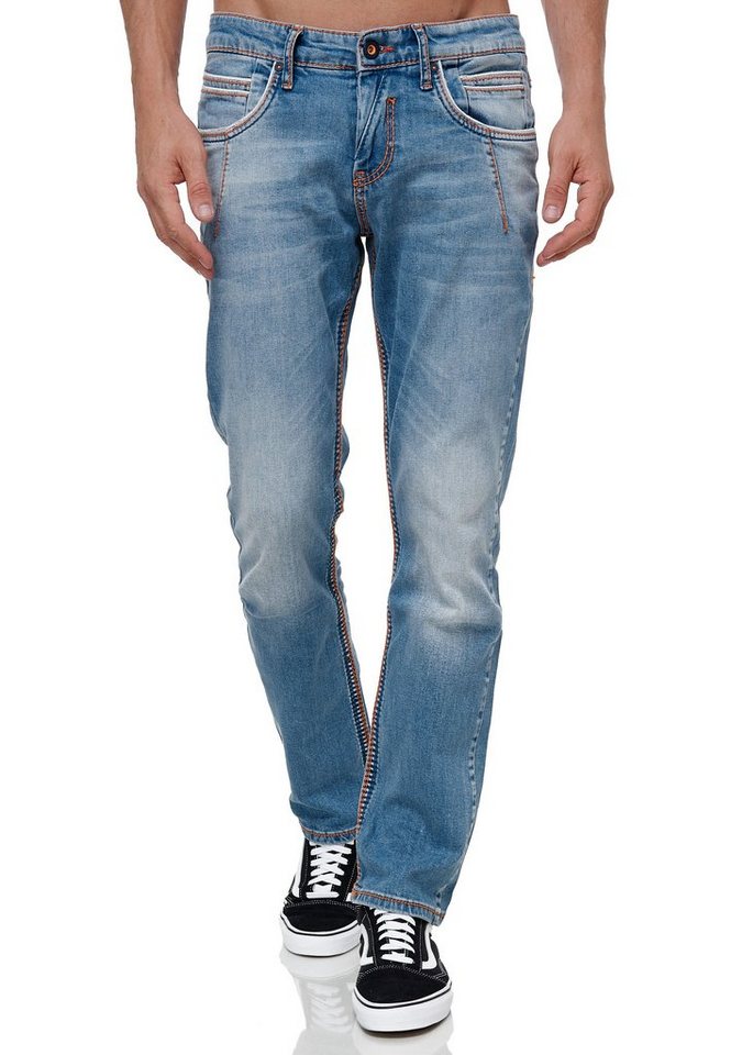 Rusty Neal Straight-Jeans in modischer Used-Optik von Rusty Neal