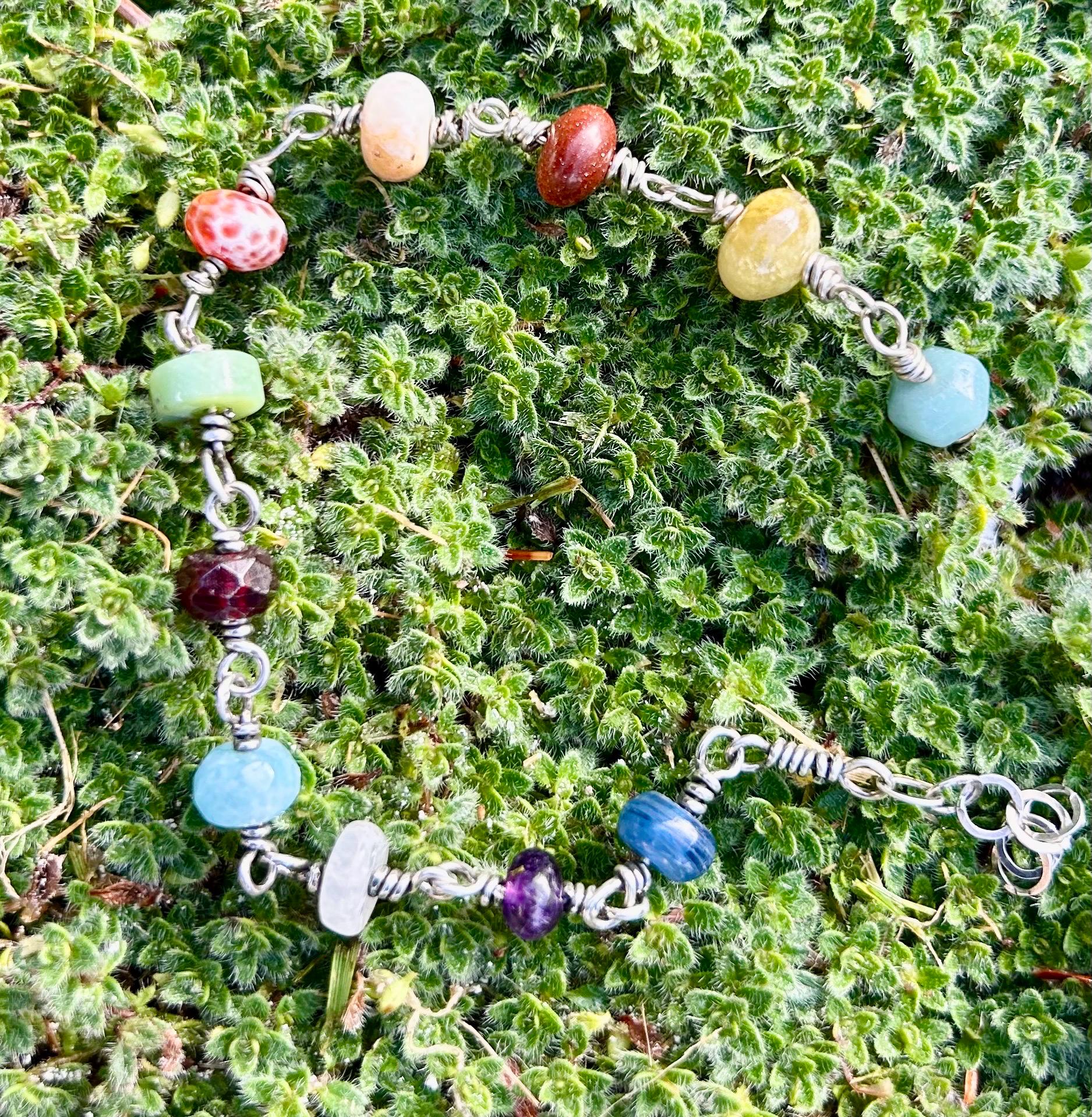 B1 Sterling Gewickelter Edelstein Jeden Tag Armband Größe 20-23 cm von RustyWing