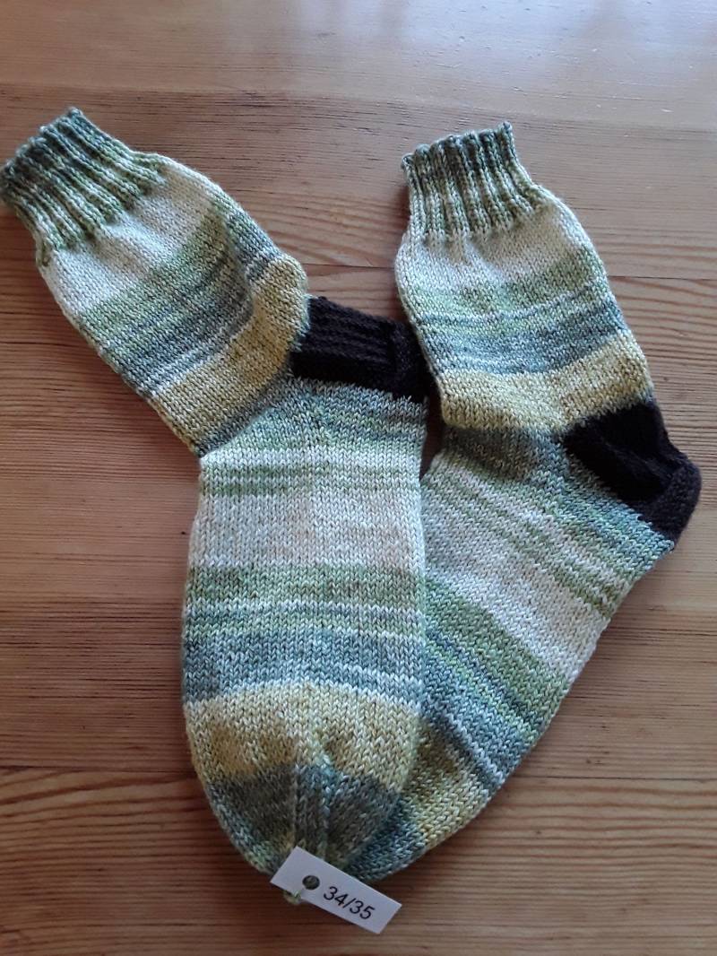 Gr. 34/35, Wollsocken, Handgestrickte Strümpfe, Verschiedene Farben, Muster & Größen, Omasocken, Unikat Gr. 34/35, Wollsocken, Handgestrickte Strümpfe, Verschiedene Farben, Muster & Größen, Omasocken, Unikat von RuthsNadelspiel