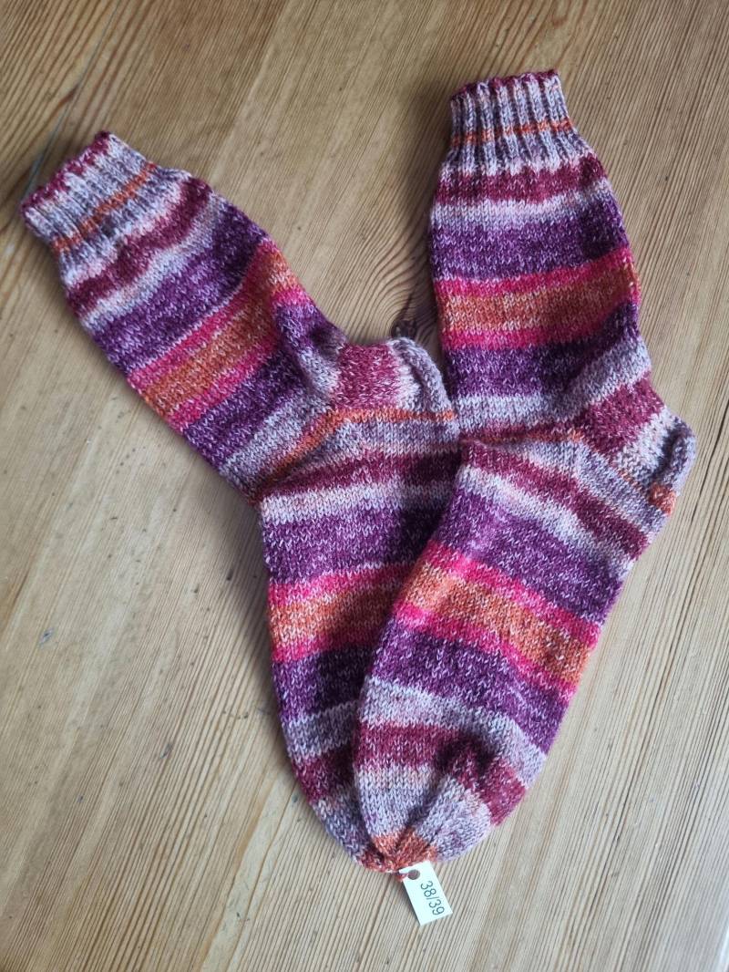 Gr. 38/39, Wollsocken, Handgestrickte Strümpfe, Verschiedene Farben, Muster & Größen, Omasocken, Unikat von RuthsNadelspiel