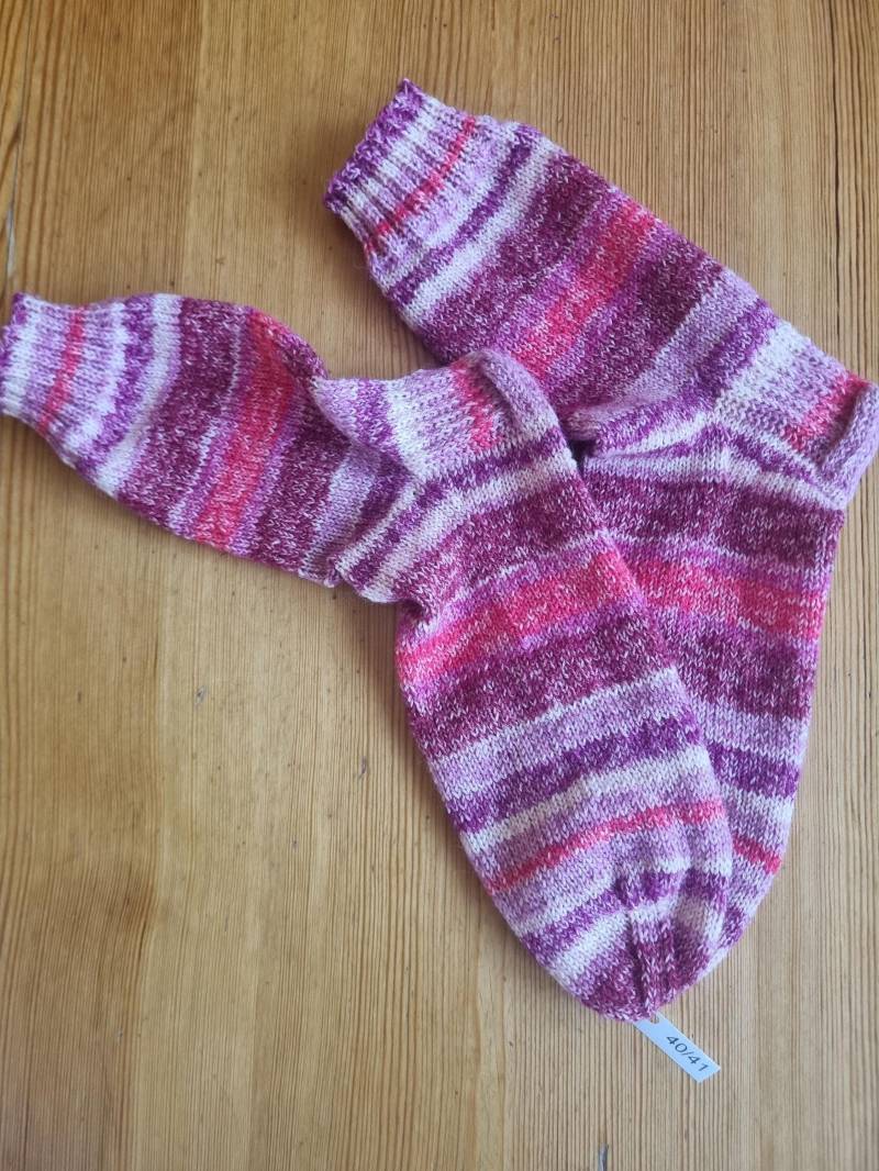 Gr. 40/41, Wollsocken, Handgestrickte Strümpfe, Verschiedene Farben, Muster & Größen, Omasocken, Unikat von RuthsNadelspiel