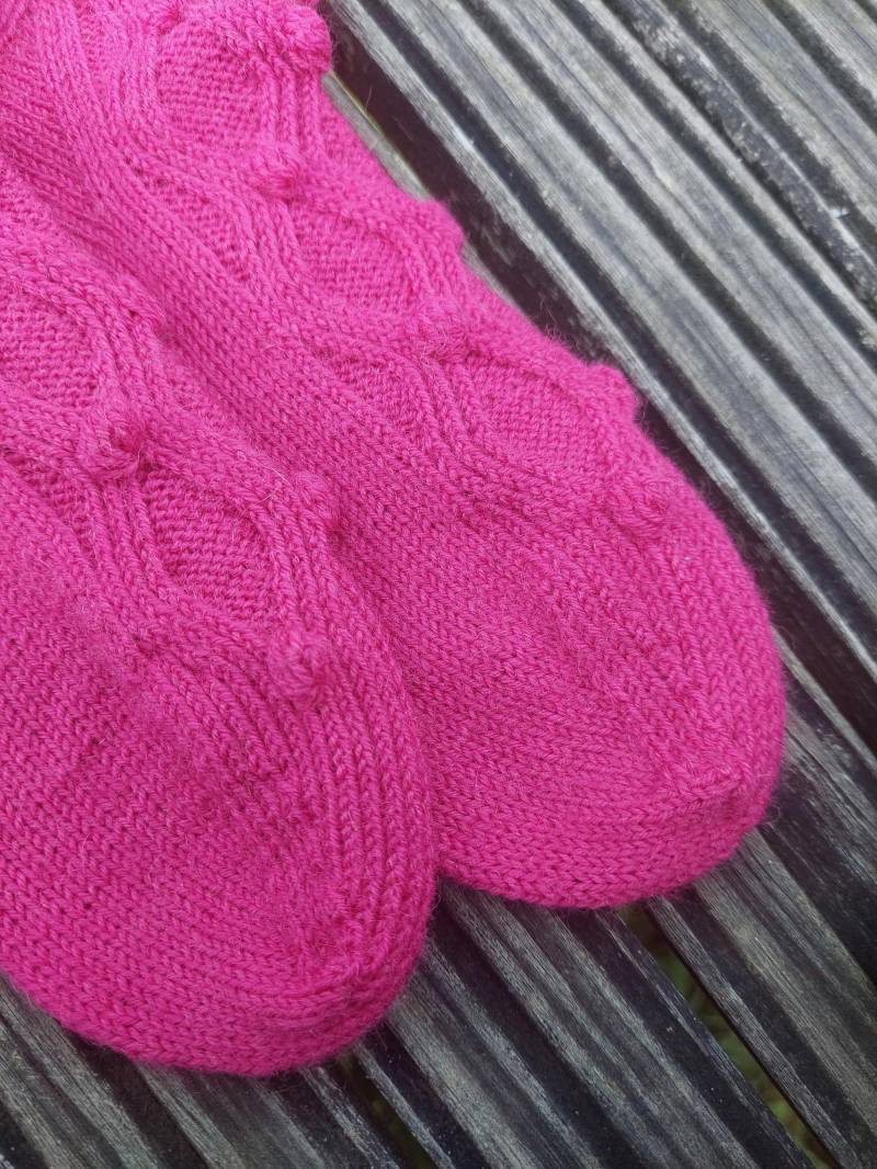 Gestrickte Socken, Größe 40 Gestrickte Socken, Größe 40 von RuzhenaArt