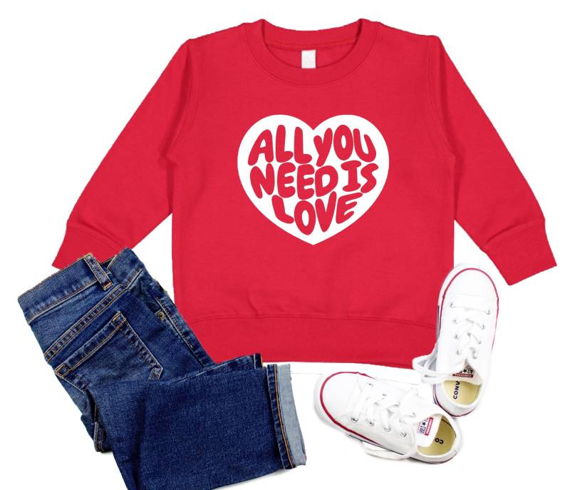 All You Need Is Love Kinder Sweatshirt - Valentinstag Pullover Für Jungen Und Mädchen Trendy T-Shirt Kinder, Kleinkinder von RyLexDesign
