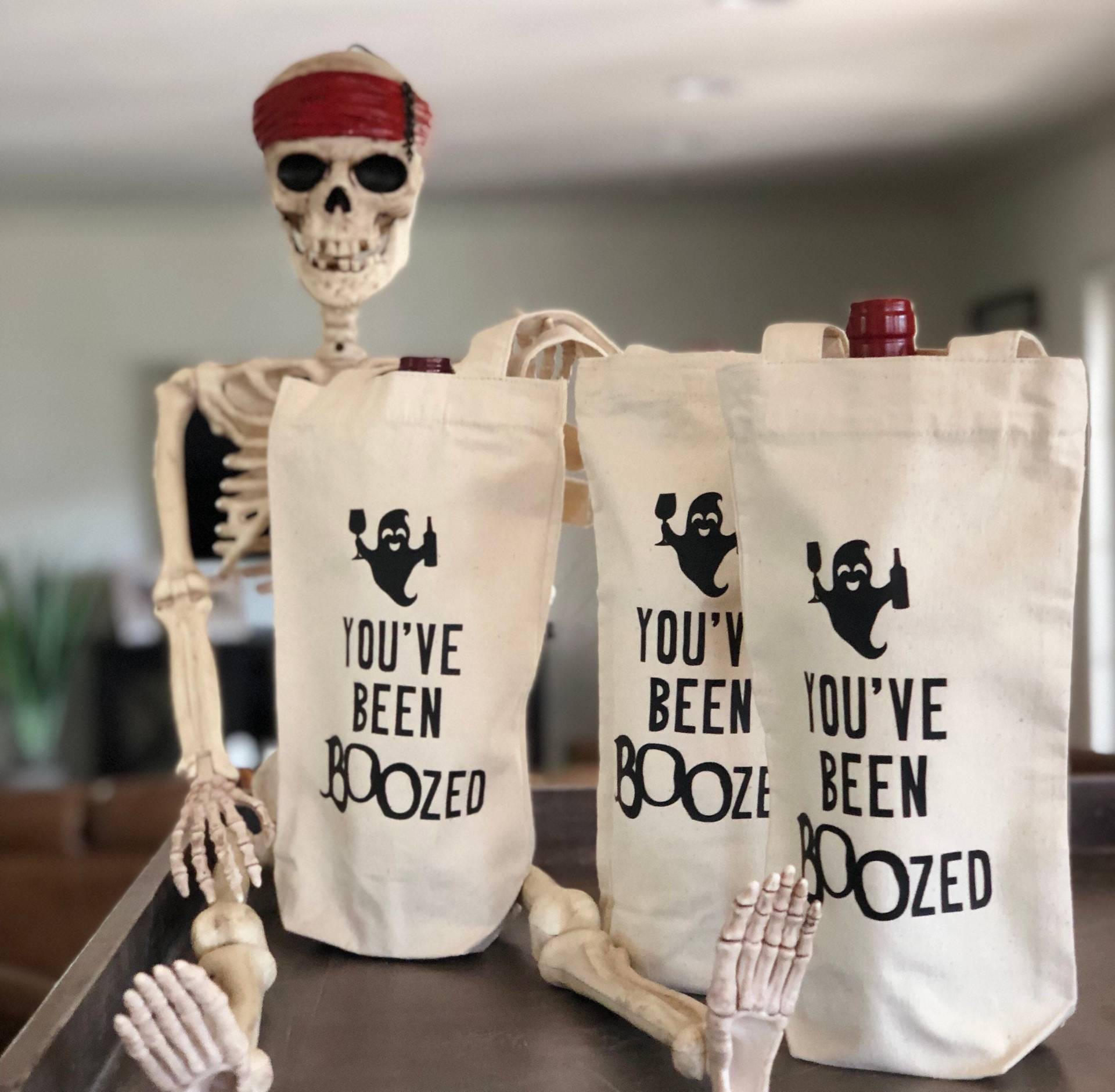 Sie Wurden Ausgebuht Weinbeutel, Halloween Booze Geschenktüten, Gastgeschenktaschen Für Nachbarn Und Freunde von RyLexDesign