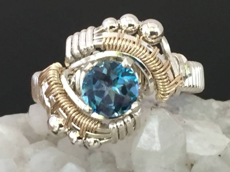 Andromeda Design London Blue Topaz Ring Argentium Silber 14 Karat Gelb Gold Filled Draht Gewickelt Schmuck von RyanEure