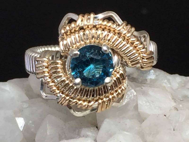 Energy London Blue Topaz Ring Argentium Silber 14 Karat Gelb Gold Filled Draht Gewickelt Schmuck von RyanEure