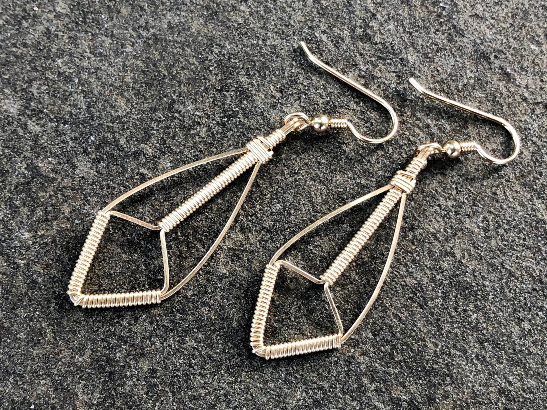 Schild Ohrringe Handgemacht Argentium Silber Und 14 Karat Gelbgold Filled Schmuck Von Ryan Eure Designs von RyanEure