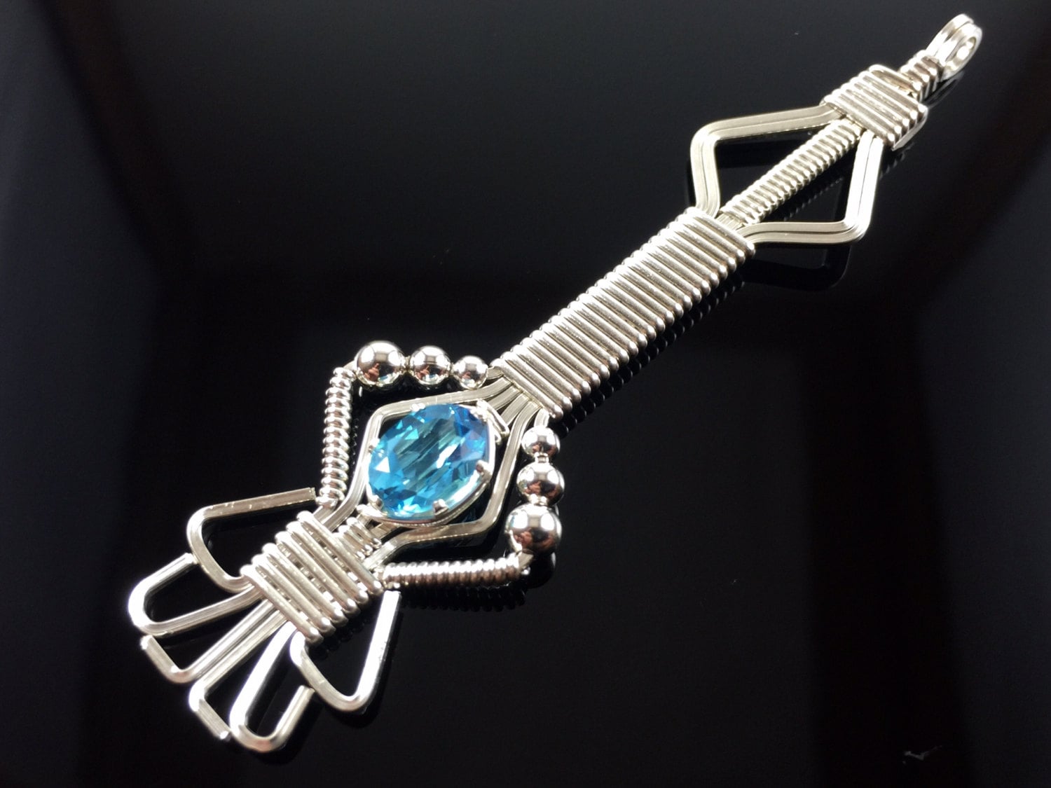 Thai Blautopas Draht Gewickelt Anhänger Argentium Silber Und Edelstein-Draht Umwickelt Schmuck Thai Blautopas Draht Gewickelt Anhänger Argentium Silber Und Edelstein-Draht Umwickelt Schmuck von RyanEure
