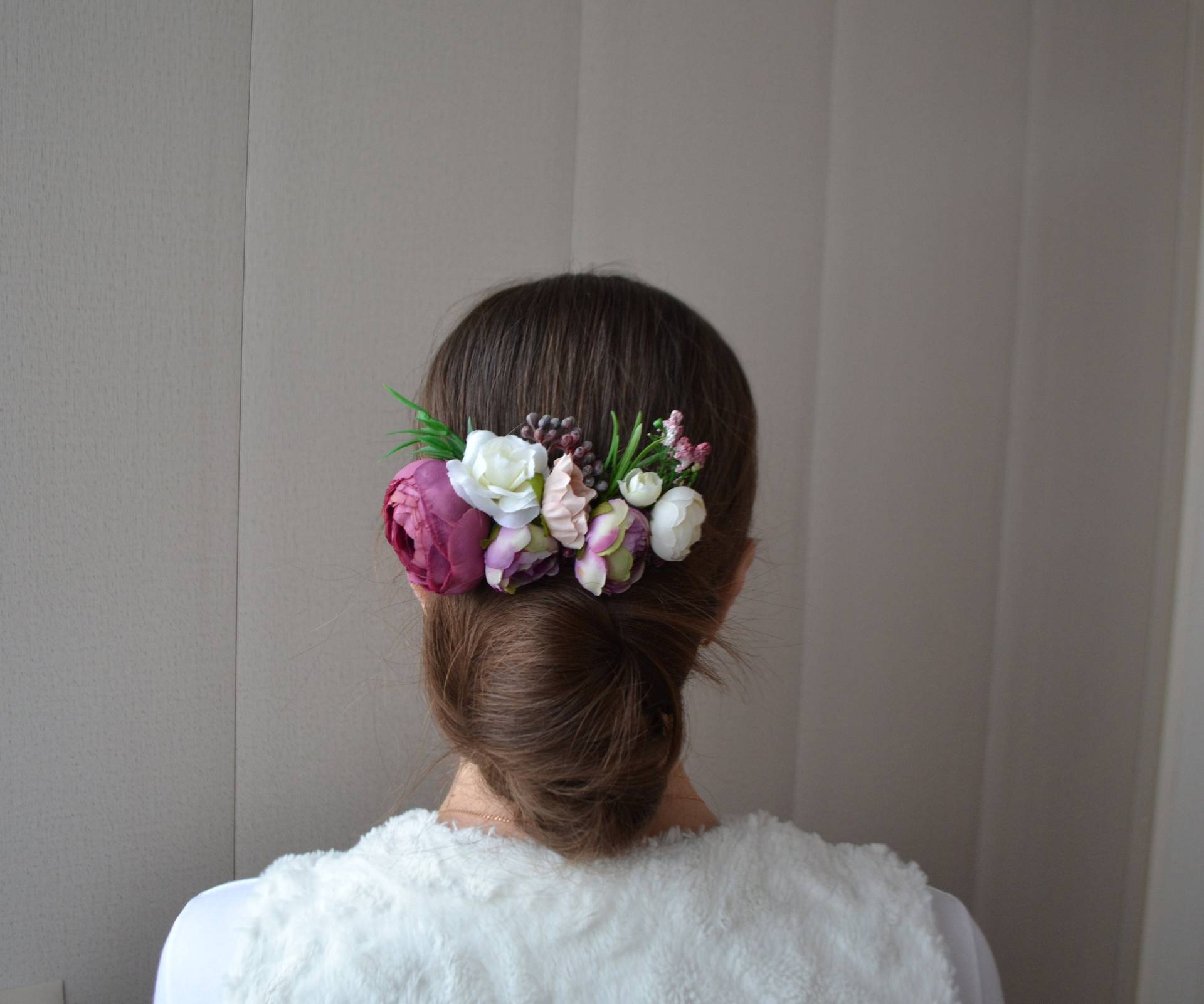 Lila Blumenkamm Hochzeitsblume Kamm Jüngfer Outdoor Hochzeit Blume Blumenmädchen Flieder Haarnadel Haarspange Lila Blumenkamm Hochzeitsblume Kamm Jüngfer Outdoor Hochzeit Blume Blumenmädchen Flieder Haarnadel Haarspange von RybalkoShop