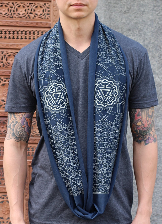 Bambus + Bio Baumwolle Mini Infinity Schal/Heilige Geometrie Kleidung Festival Streetwear von Rythmatix