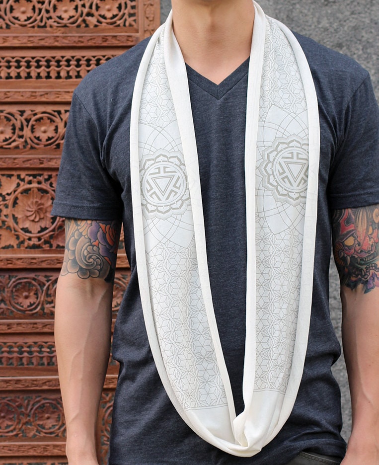 Bambus + Bio Baumwolle Mini Infinity Schal/Heilige Geometrie Kleidung Festival Streetwear von Rythmatix