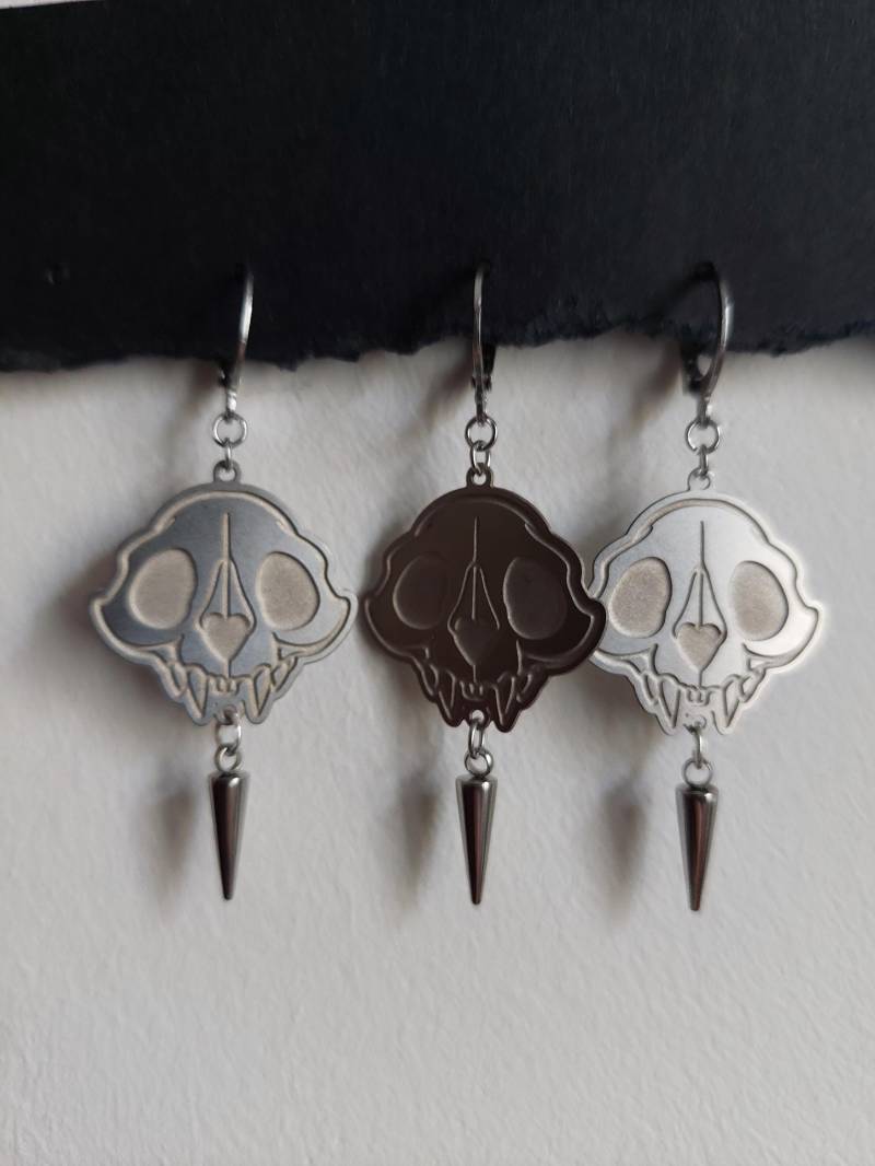 Diy Goth/Punk Ohrringe Totenkopf Animal Skull Mit Edelstahlspike Einzelner Ohrring - Wasserfest [Sabotasche] von SABOTASCHE