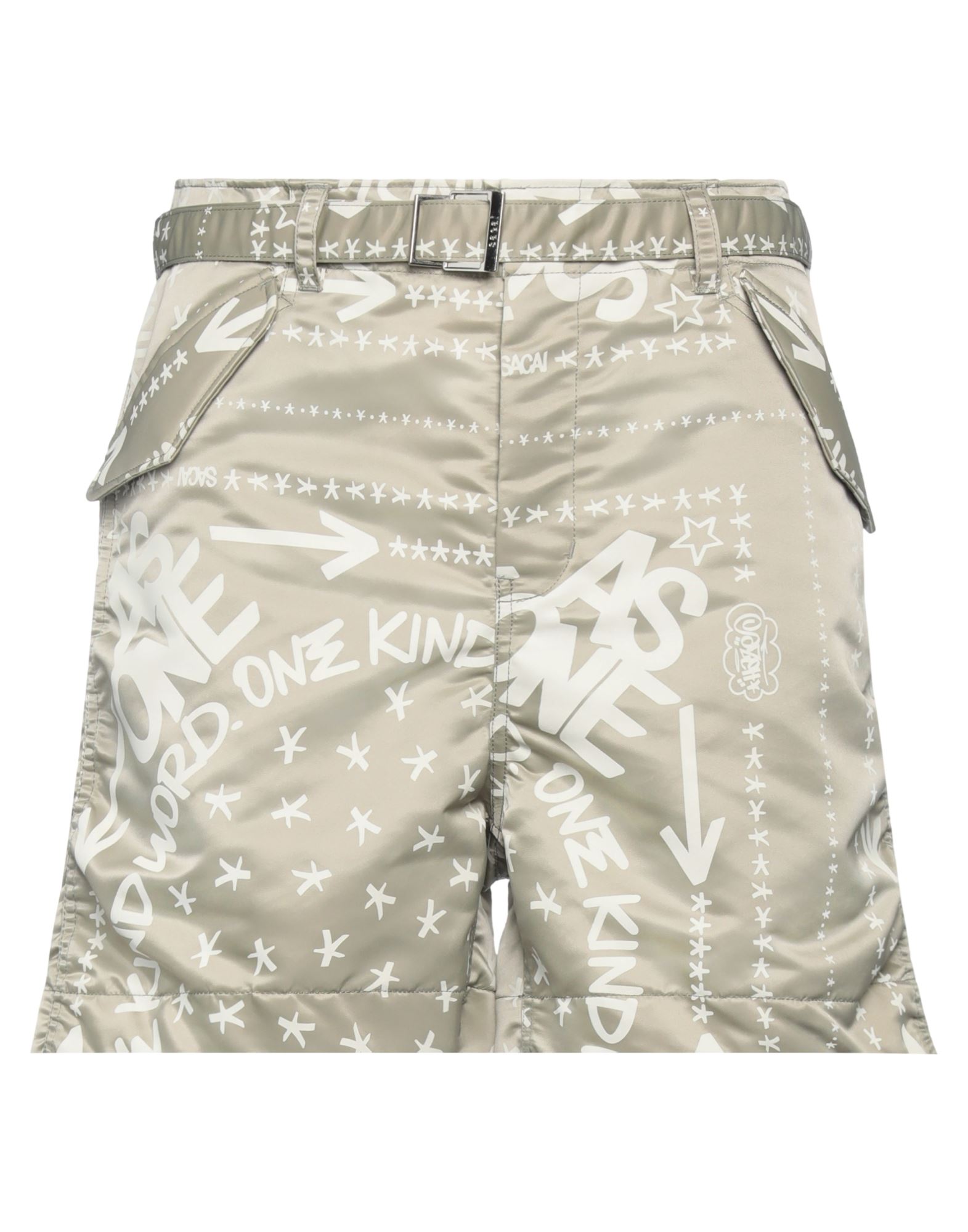 SACAI Shorts & Bermudashorts Herren Grau von SACAI