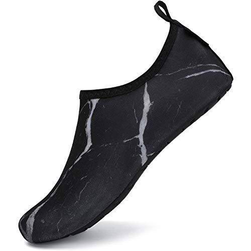 SAGUARO Badeschuhe Herren Schnell Trocknend Aquaschuhe für Damen Leicht Bequeme Wassersportschuhe Unisex rutschfest Schwimmschuhe, Water Schwarz 42/43 EU von SAGUARO