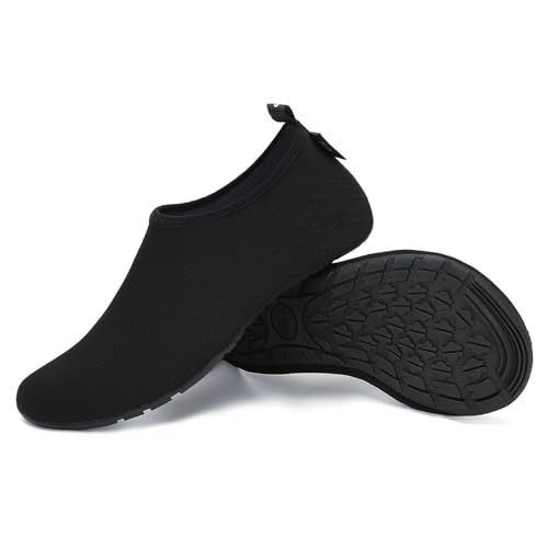 SAGUARO Badeschuhe Herren Wasserschuhe Damen Schwimmschuhe Aquaschuhe Schnell Trocknend Strandschuhe Surfschuhe Leicht Neoprenschuhe Wassersportschuhe Tauchschuhe Sattes Schwarz Gr. 44/45 EU von SAGUARO