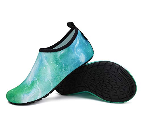 SAGUARO Hausschuhe Herren Damen Hüttenschuhe Leicht Rutschfest Pantoffeln Cozy Atmungsaktiv Sockenschuhe Home Flache Cozy Slippers, Olivgrün 42/43EU von SAGUARO