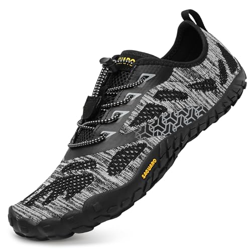 SAGUARO Barfußschuhe Damen Fitnessschuhe Herren Barfussschuhe Schnell Trocknend Traillaufschuhe rutschfest Unisex Aquaschuhe Atmungsaktiv Leicht Sommer Outdoor Wasserschuhe Hellschwarz 38 EU von SAGUARO