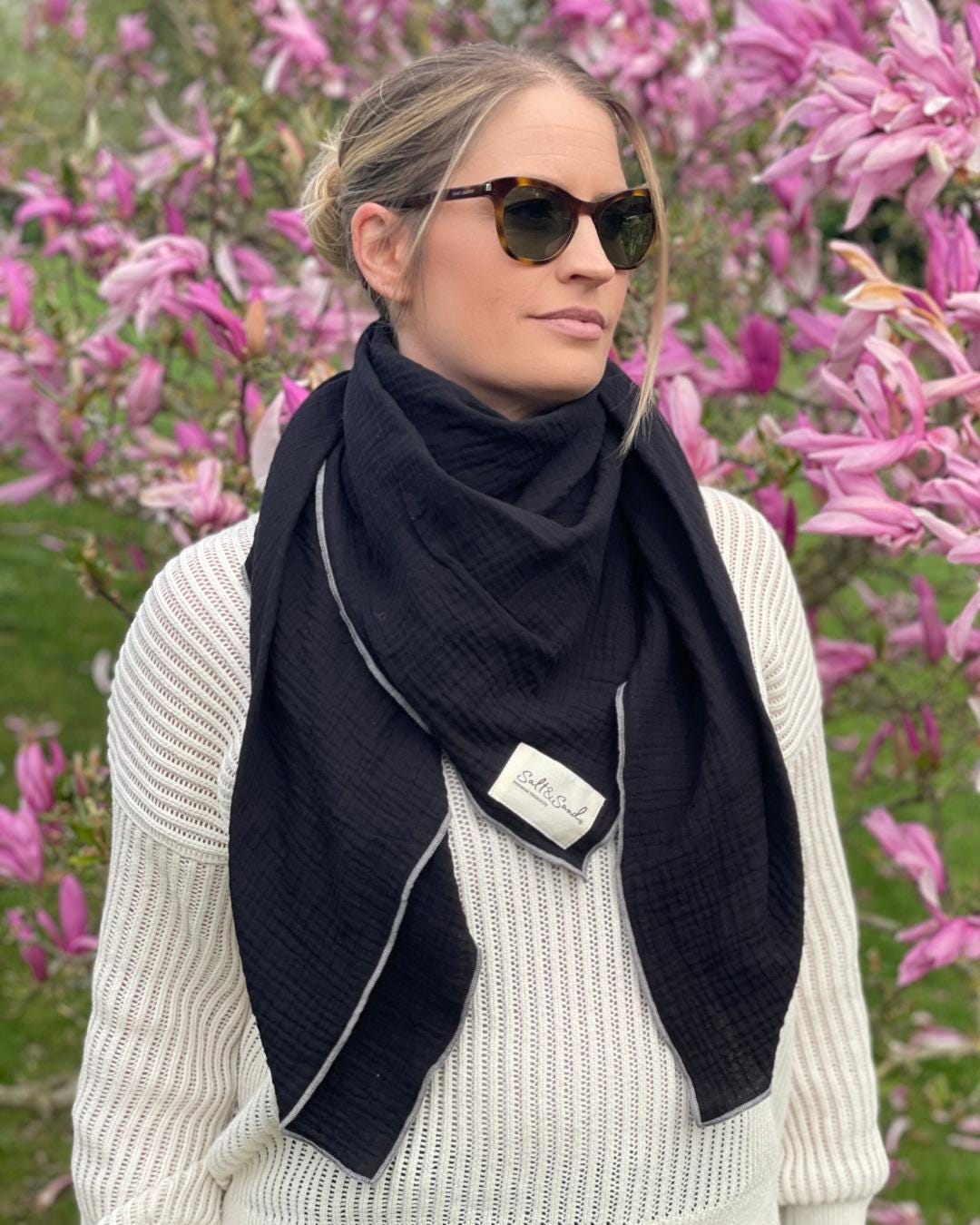 Musselintuch Damen Schwarz Musselin Schal Halstuch Dreieckstuch Xxl Tücher Tuch Aus Baumwolle Musselintuch Damen Schwarz Musselin Schal Halstuch Dreieckstuch Xxl Tücher Tuch Aus Baumwolle von SALTANDSANDfashion