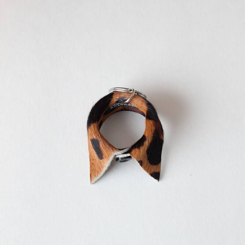Leder Schlüsselanhänger - Leopard Leder Schlüsselanhänger - Leopard von SALVAGE5569