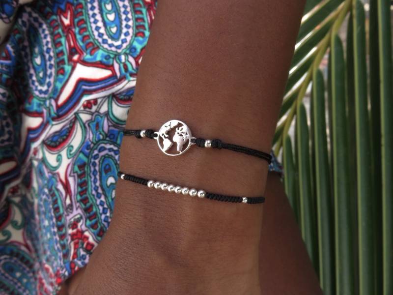 Armband Weltkarte Aus Silber in Schwarz Oder Türkis von SANUKA